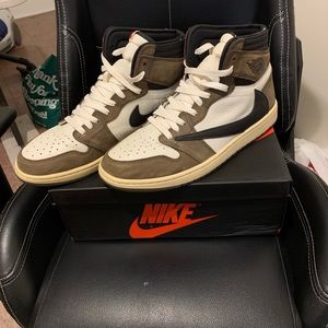 Air Jordan 1 high x Travis Scott